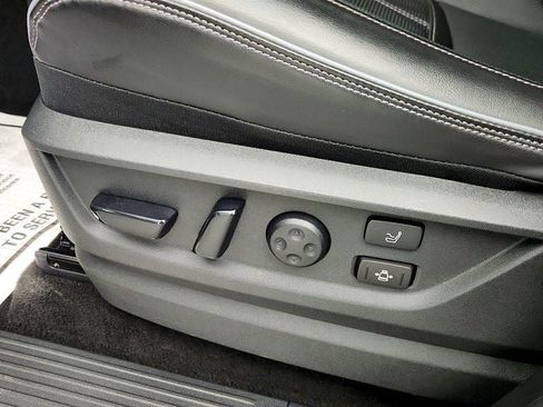 Used 2025 INFINITI QX80 Sensory w/ Premium Cargo Package image 12