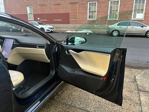 Used 2014 Tesla Model S 60 image 14