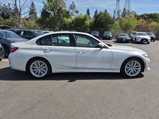 Used 2023 BMW 330i Sedan w/ Parking Assistance Package RWD image 4