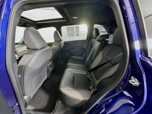 Used 2025 Subaru Forester Sport image 27