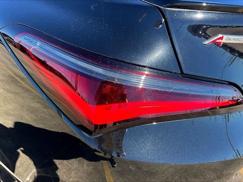 Used 2024 Acura Integra A-Spec image 28