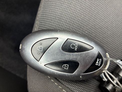 Used 2025 Hyundai Kona SEL image 25