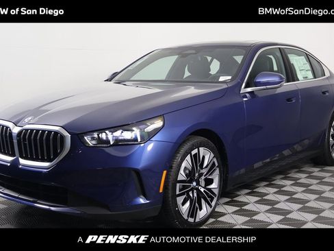 New 2027 BMW 530i RWD image 1