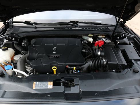 Used 2020 Lincoln Continental Reserve image 65