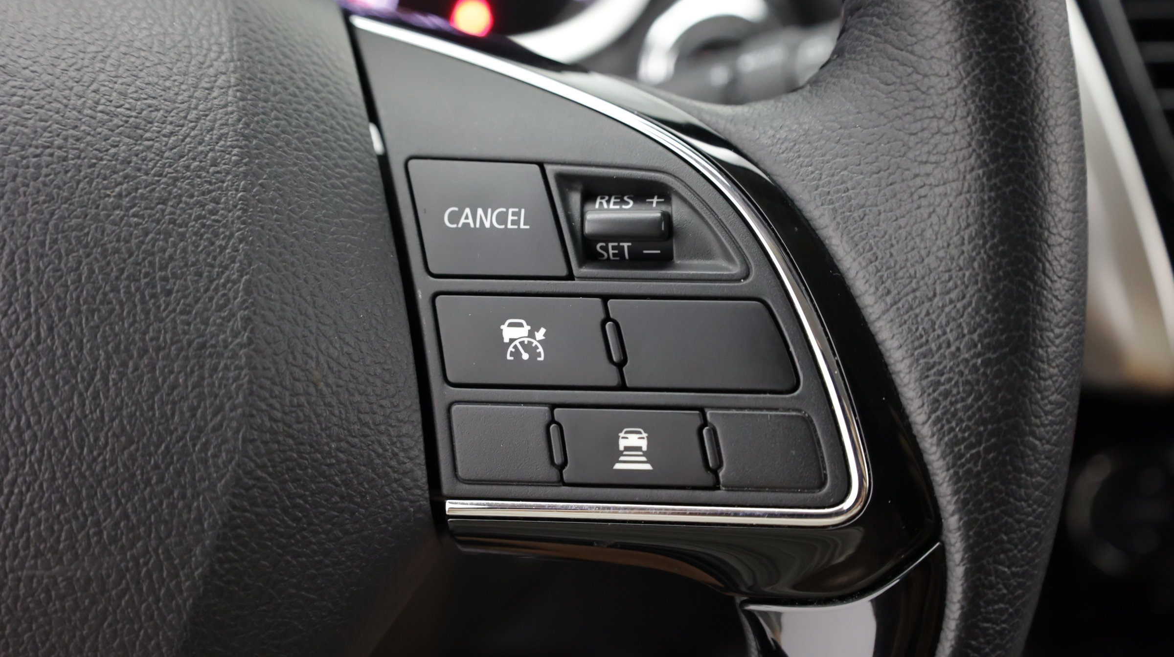 Used 2024 Mitsubishi Eclipse Cross SE AWD/4WD image 28