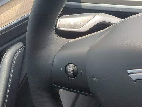 Used 2021 Tesla Model 3 Standard Range Plus RWD image 25