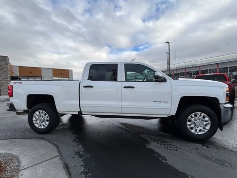 Used 2018 Chevrolet Silverado 2500 LT image 5
