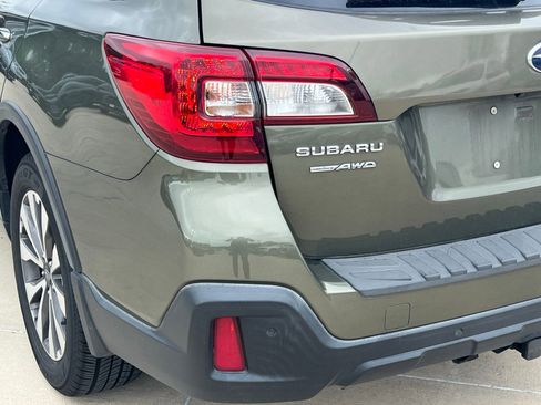 Used 2018 Subaru Outback 3.6R Touring w/ Protection Package #1 image 13