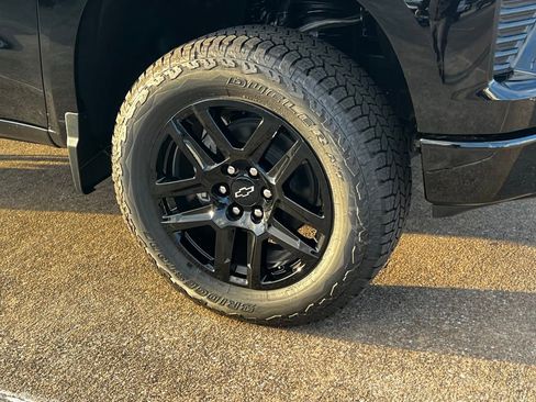 New 2026 Chevrolet Silverado 1500 LT Trail Boss w/ Safety Package image 16