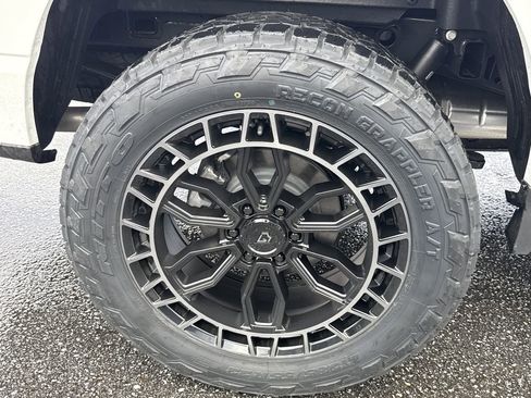 New 2026 Ford F150 XLT w/ Equipment Group 302A MID image 17