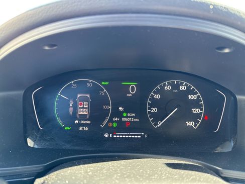 Used 2025 Honda Civic Sport image 11