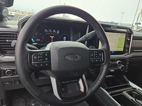 Used 2026 Ford F450 Platinum w/ FX4 Off-Road Package image 18