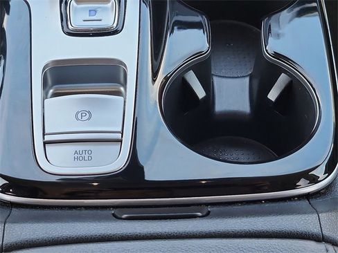 Certified 2022 Hyundai Tucson Limited image 18