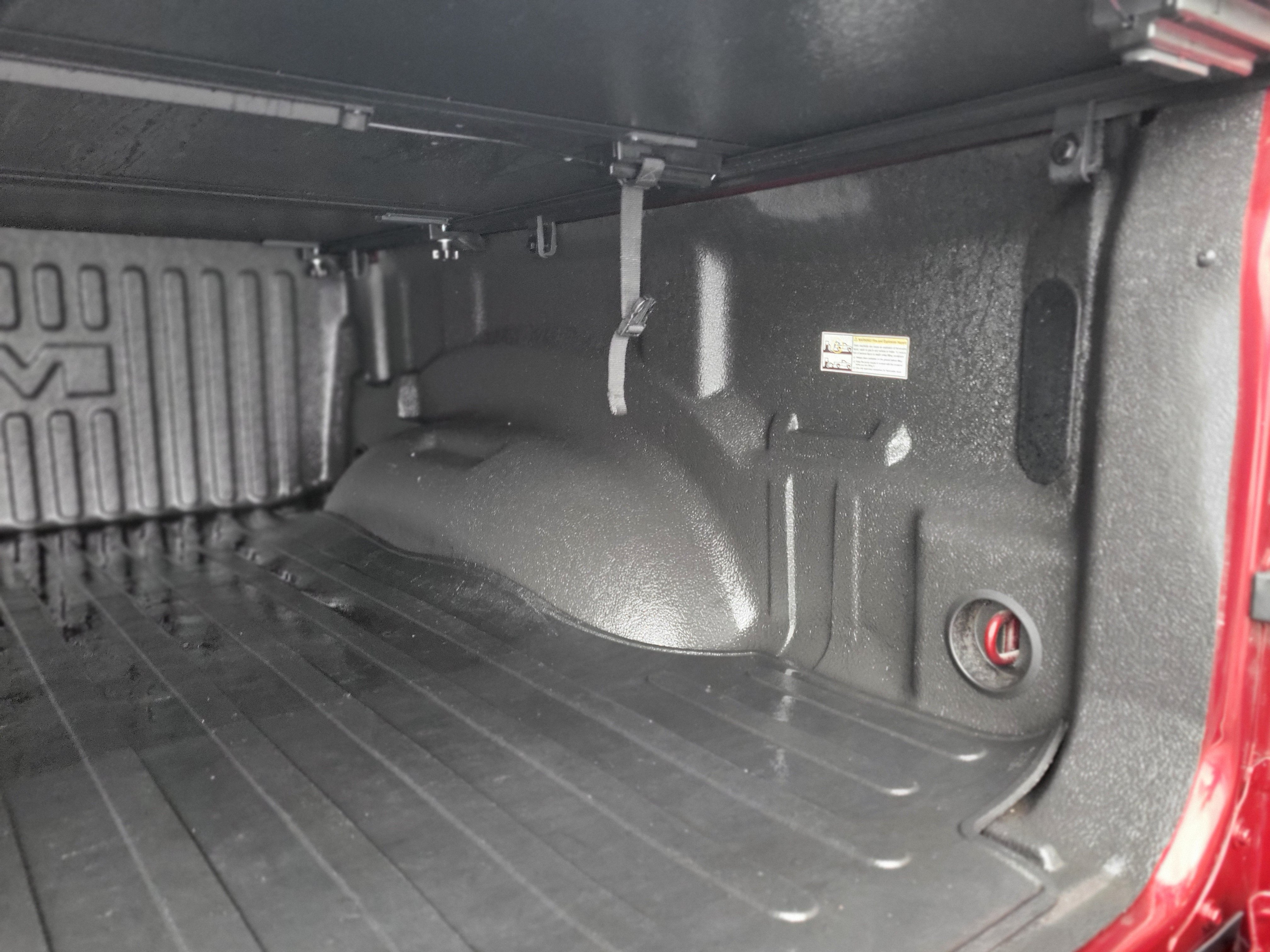 Used 2022 RAM 1500 Laramie AWD/4WD image 9