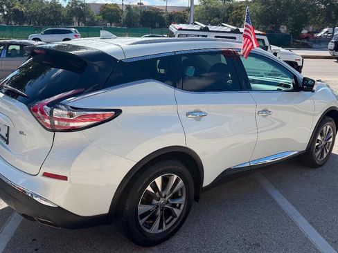 Used 2018 Nissan Murano SL w/ Cargo Package FWD image 5