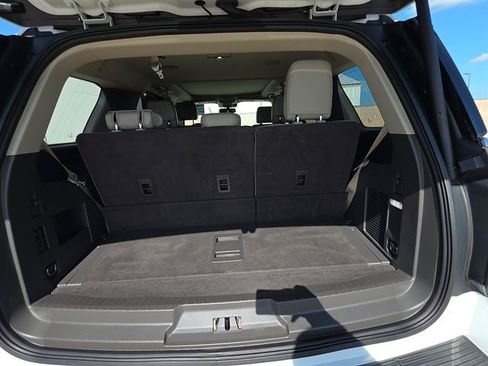 Used 2019 Ford Expedition Limited w/ Texas Edition Package RWD image 20