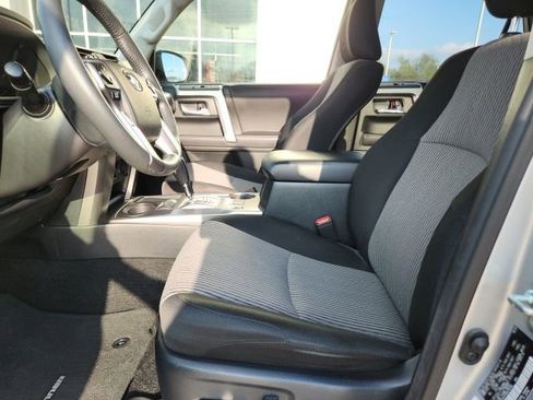 Used 2022 Toyota 4Runner SR5 image 22