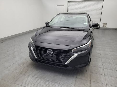 Used 2025 Nissan Sentra SV FWD image 15