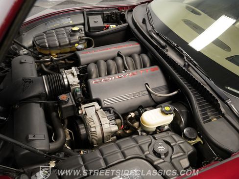 Used 2003 Chevrolet Corvette Convertible w/ Preferred Equipment Group1 RWD image 34