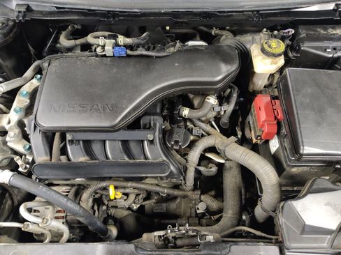 Used 2022 Nissan Rogue Sport SV FWD image 30