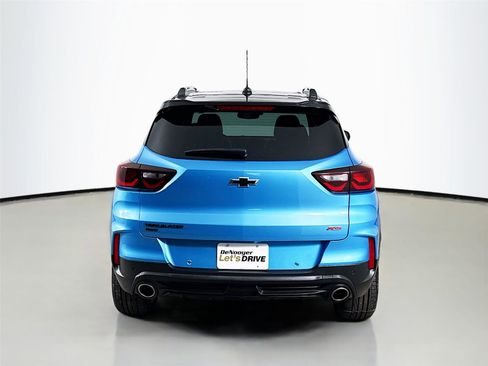 Used 2025 Chevrolet TrailBlazer RS w/ Convenience Package image 8