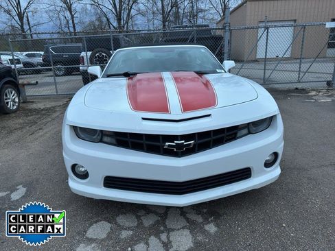 Used 2017 Chevrolet Camaro LT w/ RS Package image 3