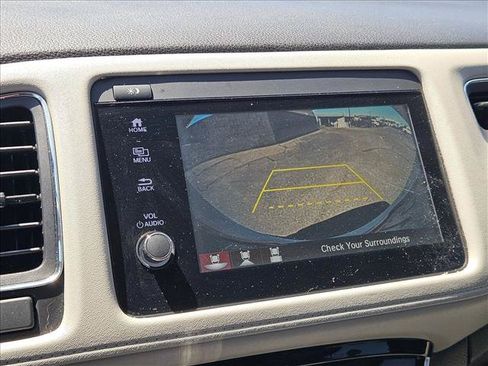 Used 2020 Honda HR-V EX image 12