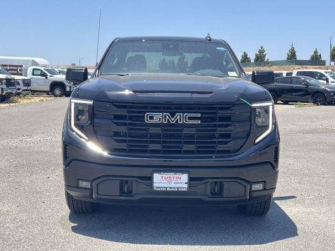 New 2026 GMC Sierra 1500 Elevation w/ LPO, Elevation Black Package RWD image 8