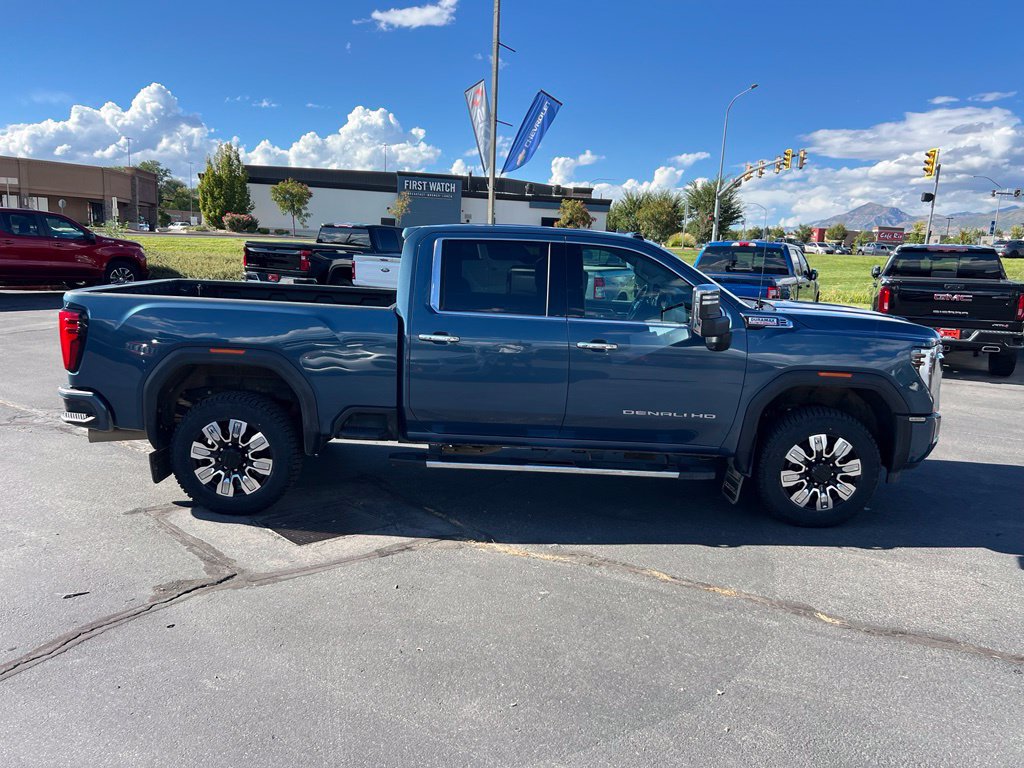 Certified 2024 GMC Sierra 3500 Denali w/ Denali Reserve Package AWD/4WD image 10