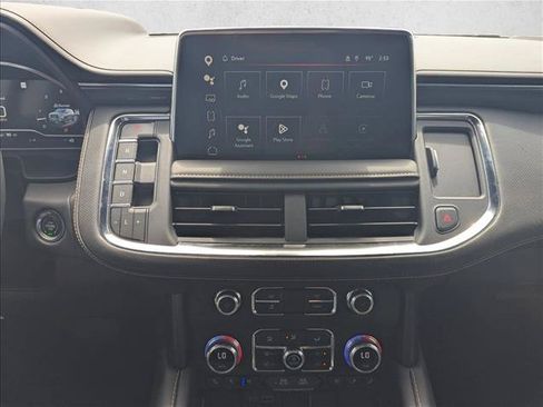 Used 2023 GMC Yukon XL AT4 w/ Technology Package AWD/4WD image 12