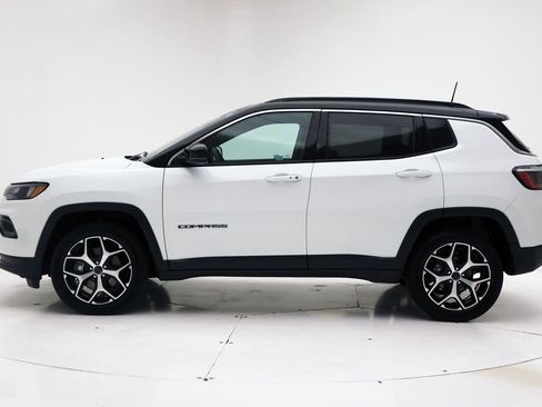 Used 2025 Jeep Compass Limited AWD/4WD image 5