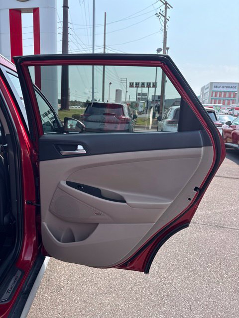 Used 2021 Hyundai Tucson Limited AWD/4WD image 18