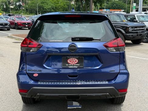 Used 2018 Nissan Rogue S AWD/4WD image 9