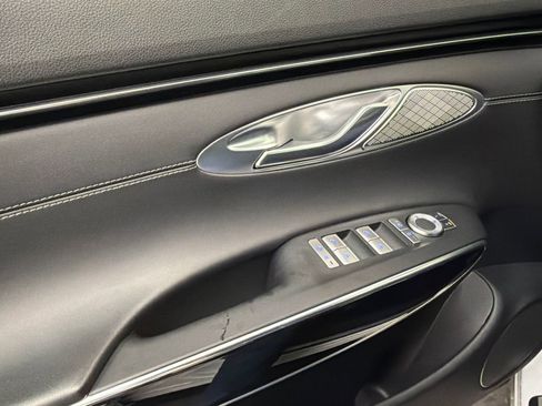 Used 2025 Genesis GV70 2.5T image 34