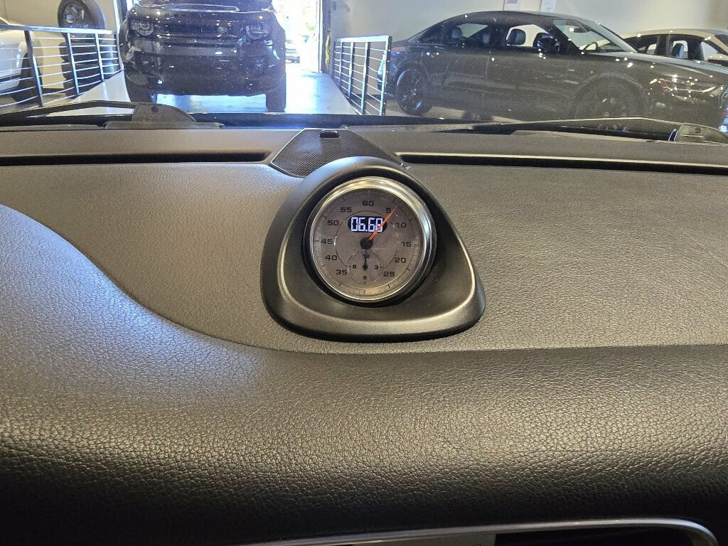 Used 2012 Porsche 911 Cabriolet image 27