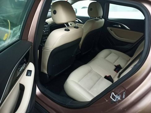 Used 2019 INFINITI QX30 AWD image 9