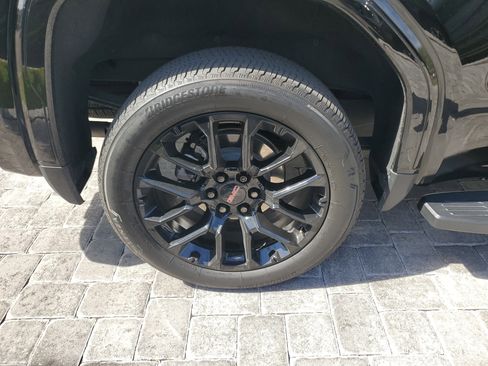 Used 2024 GMC Sierra 1500 Denali w/ Technology Package image 7