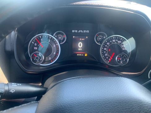 Used 2024 RAM 2500 Big Horn w/ Off Road Package AWD/4WD image 28