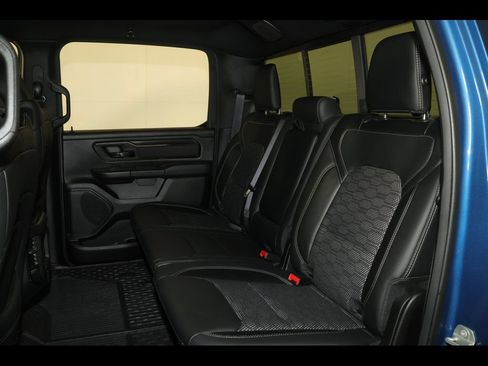 Certified 2024 RAM 1500 Big Horn AWD/4WD image 31
