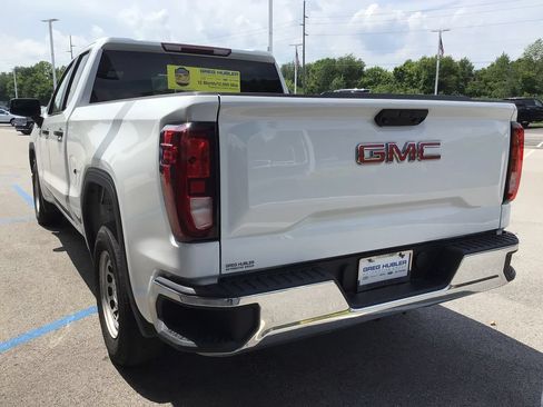 Used 2022 GMC Sierra 1500 Pro w/ Convenience Package RWD image 9