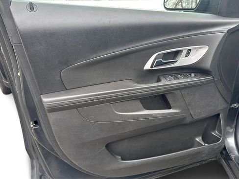 Used 2014 Chevrolet Equinox LS image 18