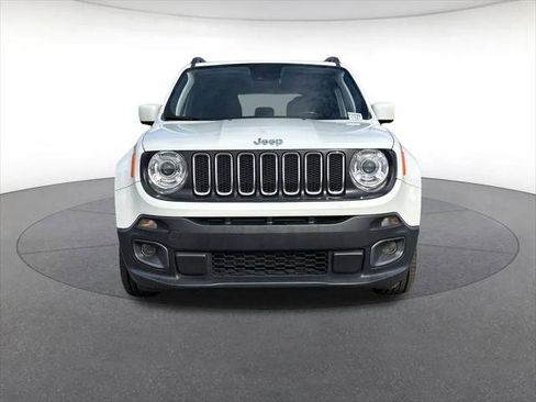 Certified 2018 Jeep Renegade Latitude w/ Advanced Technology Group image 8