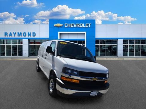 New 2025 Chevrolet Express 2500 w/ Driver Convenience Package RWD image 10