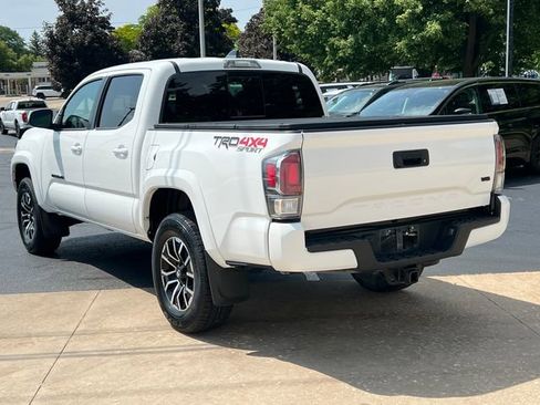 Used 2023 Toyota Tacoma TRD Sport AWD/4WD image 42