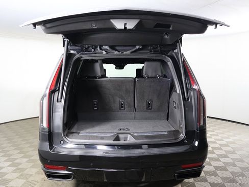 Used 2023 Cadillac Escalade Sport AWD/4WD image 22