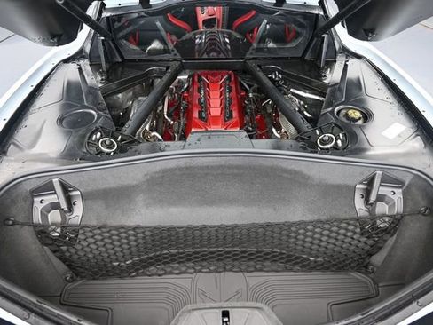 Used 2024 Chevrolet Corvette Stingray Preferred Cpe w/ Z51 Performance Package RWD image 30