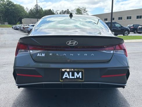 New 2026 Hyundai Elantra Sport FWD image 5
