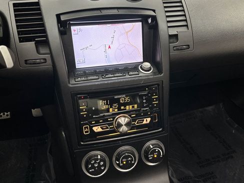 Used 2005 Nissan 350Z Touring RWD image 14