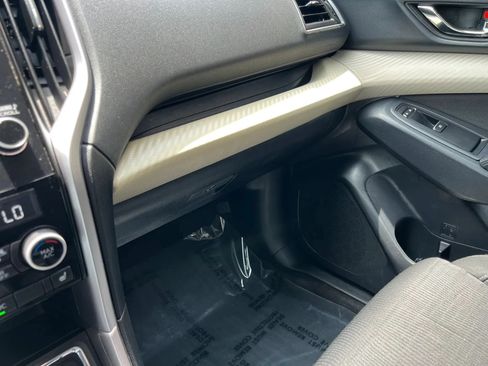 Used 2019 Subaru Ascent Premium AWD/4WD image 32
