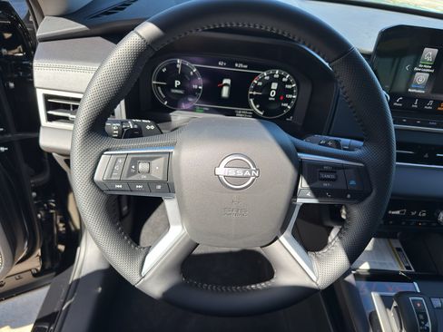 New 2026 Nissan Rogue SL AWD/4WD image 15